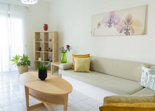 Imagen de la galería de Melanthi Apartment, en Keramotí