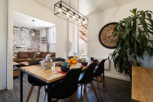 Design Industriel avec Terrasse Privative