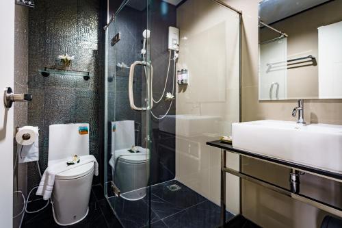 Koupelna v ubytování Lux Boutique Hotel