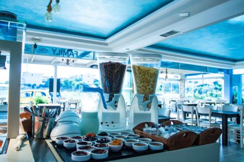 Gallery image of Sunshine Hotel Tigaki in Tigaki