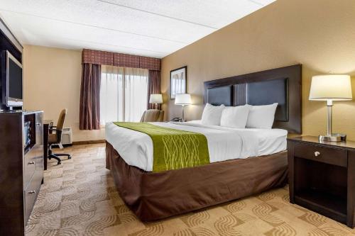 Ένα ή περισσότερα κρεβάτια σε δωμάτιο στο Comfort Inn Warner Robins - Robins AFB