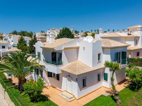 Villa Kelisia