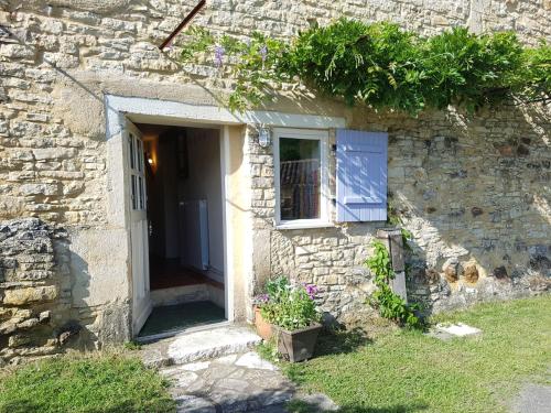 Mas Sarrat Apartment