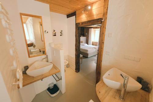 Ванная комната в Alte Post Saas-Fee