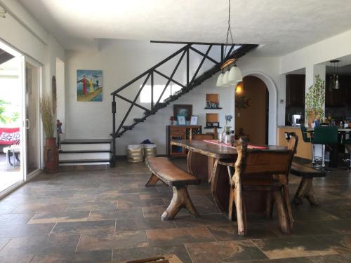 Gallery image of Hawk's Nest Bed & Breakfast in La Laguna de San Carlos