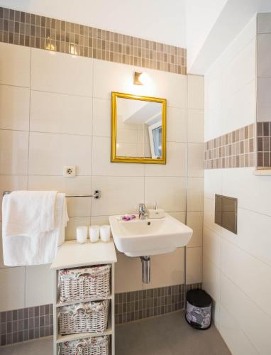 Luxury Apartment Riva with a magnificient view