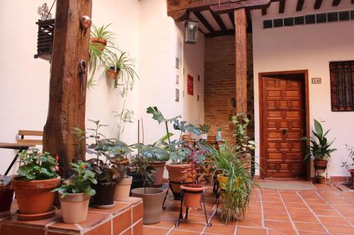 La Casa Toledana Estudio - Patio y Artesonado