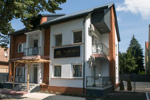 Zgrada u kojoj se nalazi apartman