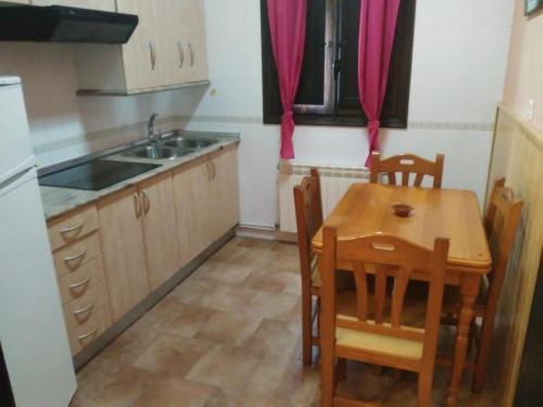 Η κουζίνα ή μικρή κουζίνα στο Cabaña 2 Ventorrillo