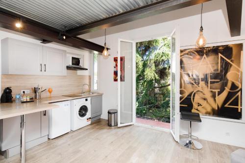 Ett kök eller pentry på Atelier Duplex