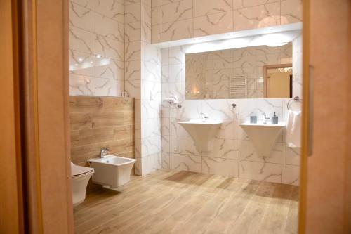 Kúpeľňa v ubytovaní Hotel Nadodrzański Dwór - Nowa Sól