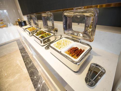 Nourriture dans l'hôtel ou à proximité