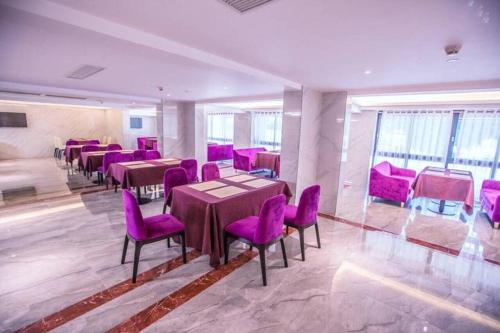 Ruang duduk di Lavande Hotel (Gaozhou Xiantai Bridge Branch)