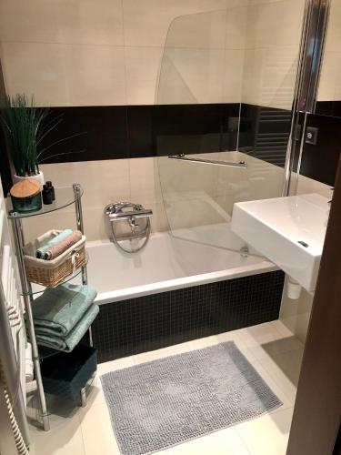 Bilik mandi di Apartmán SUZANNE