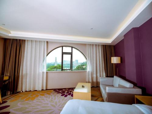 Katil atau katil-katil dalam bilik di Lavande Hotel (Gaozhou Xiantai Bridge Branch)