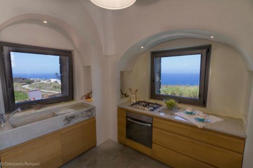 Imagen de la galería de Dammuso Kaddiuggia Antica Pantelleria, en Pantelleria