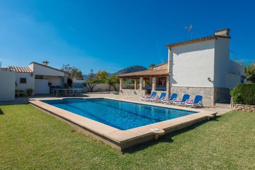 Villa YESERO