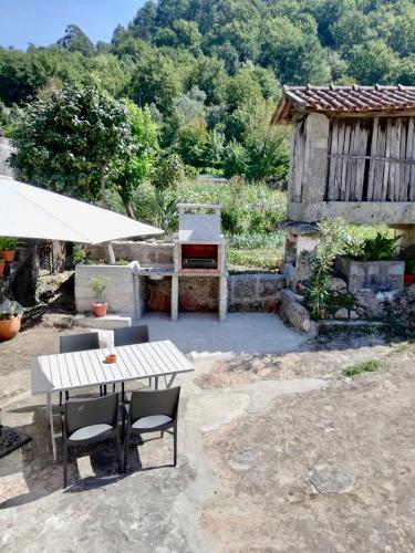 Casa da Laija - T1 - Vistas rio - Ar Condicionado - "Gerês"