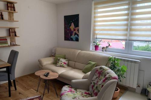 Et opholdsområde på Apartment Mona