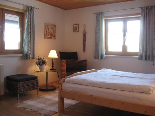 Tempat tidur dalam kamar di Haus Hörger