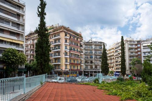 Deluxe residence uncle Vassos