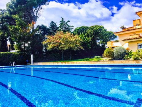 Stil Mar Jardin Anna - Salida al Jardín y piscina by Stil Mar Anna