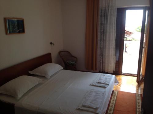 Katil atau katil-katil dalam bilik di B&B Pansion Jure Matijević