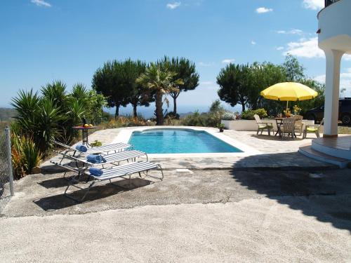 Holiday home with private pool and seaview near Comares ...