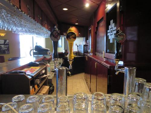 Town and Mountain Hotel – Photos 3