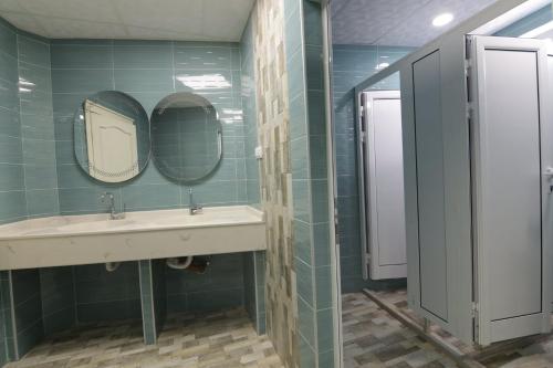 
A bathroom at Hostel Kyosheto
