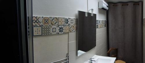 A bathroom at L'arbrissel