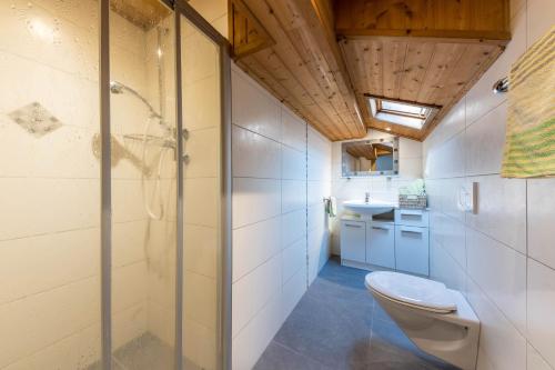 Kúpeľňa v ubytovaní Ferienwohnung Bergblick-schlosshof