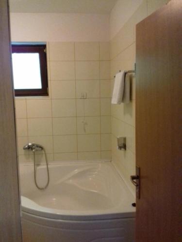 Koupelna v ubytování Street View Apartman