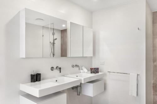 Gallery image of Ruby Gold Coast By Serain in Gold Coast