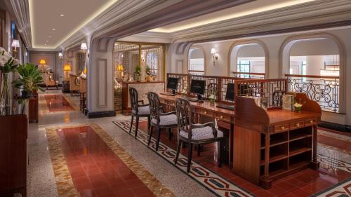 Restoran atau tempat lain untuk makan di Silk Path Grand Hue Hotel