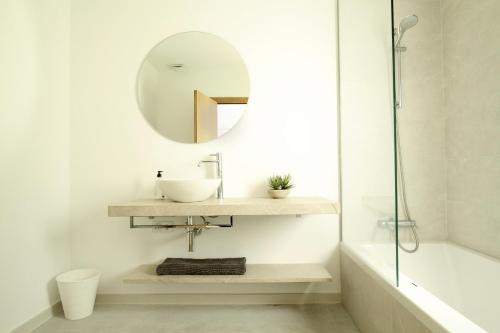 Een badkamer bij Can Rueda