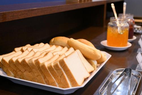 Jídlo v hotelu nebo okolí