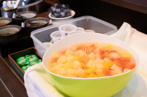 Jídlo v hotelu nebo okolí