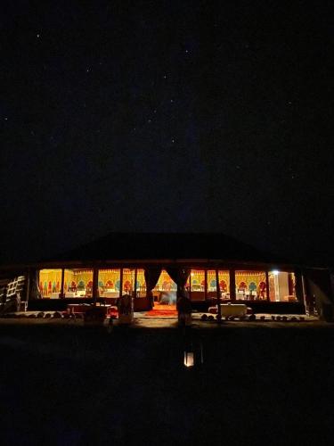 Imagen de la galería de Desert Luxury Camp Morocco, en Merzouga
