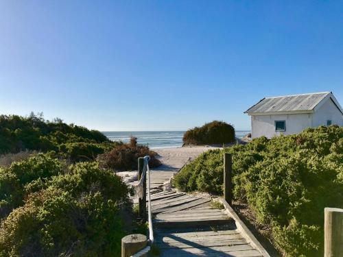 Gallery image of Strandkombuis in Yzerfontein