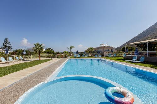 The swimming pool at or close to Gorgona Hotel