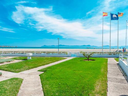 Apartment Oiza Sand Castle 24 at Alcudia Beach, WIFI and aircon