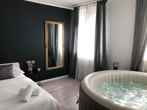 Ένα ή περισσότερα κρεβάτια σε δωμάτιο στο Apartment Zagreb Jacuzzi