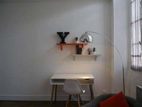 Φωτογραφία από το άλμπουμ του Appartement hypercentre Tarbes - 2 grandes chambres σε Ταρμπ