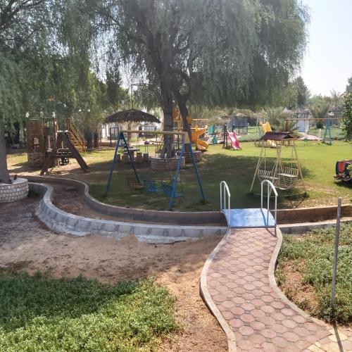 Un jardín fuera de Al Maha Farm