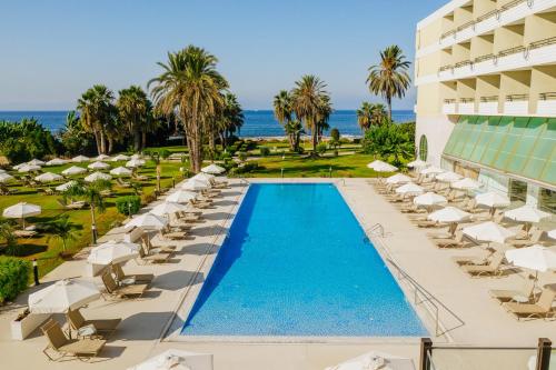 Bazén v ubytování Louis Imperial Beach nebo v jeho okolí