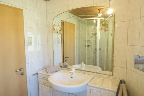 Kúpeľňa v ubytovaní Appartment Brigitte