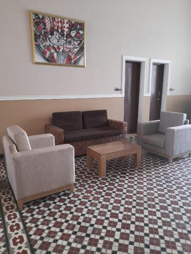 Posezení v ubytování Hotel Ayenda Skall 1319