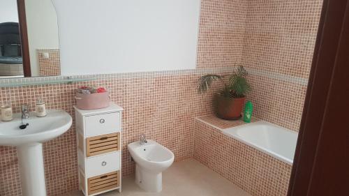 Ένα μπάνιο στο Casa Roca