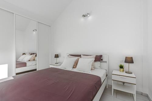 AirCon HeatedPool Modern Apartment Los Cristianos